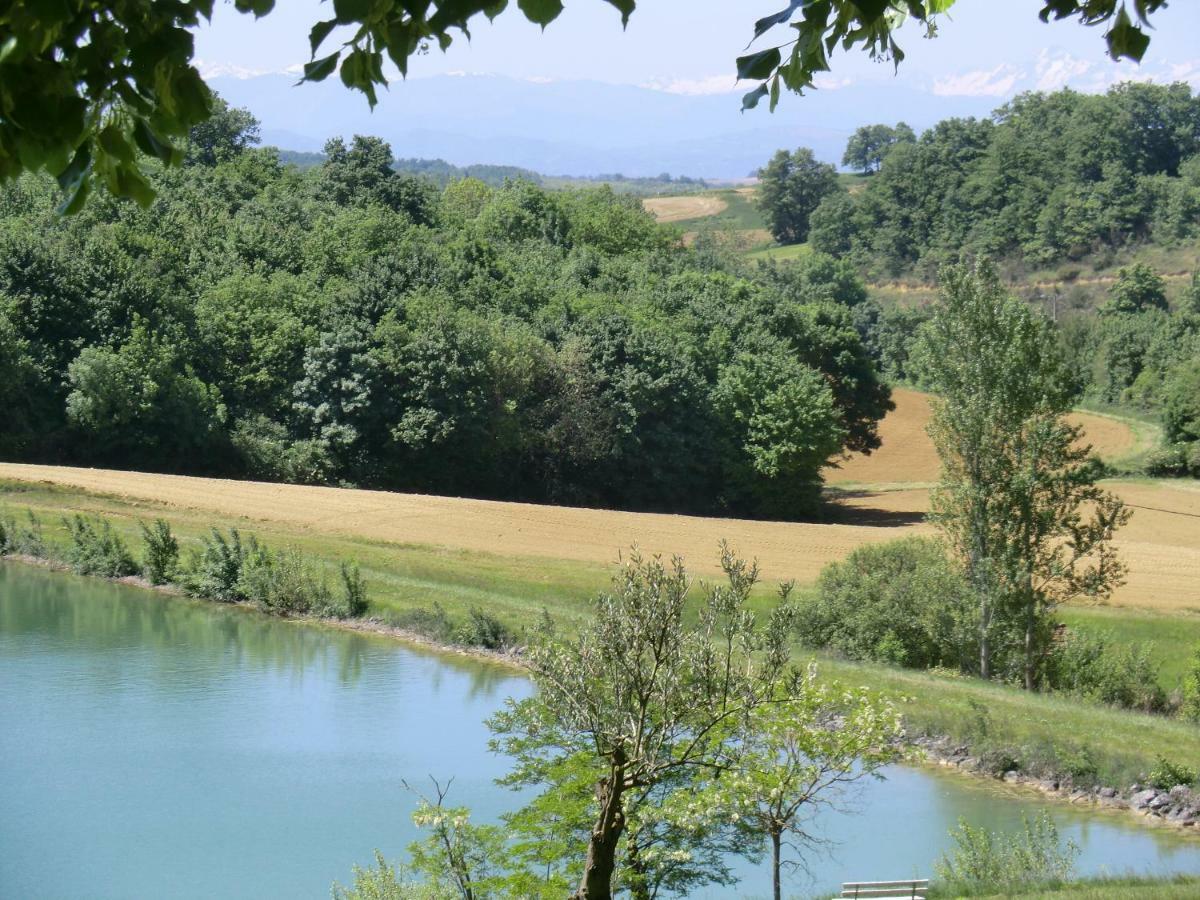 Bed and Breakfast Roulotte La Souleillade Saint-Sernin  Экстерьер фото